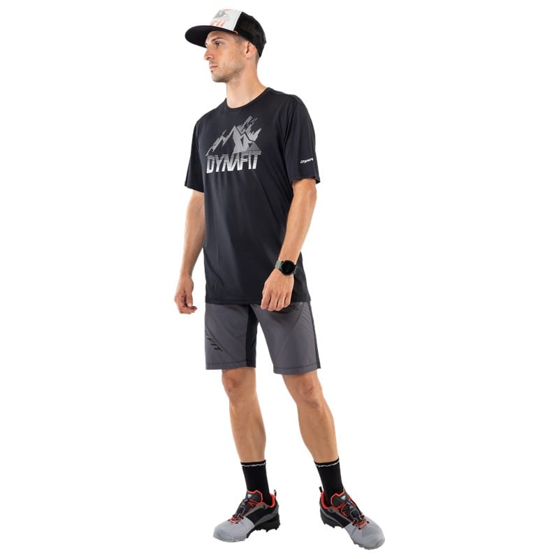 GRAPHIC TRUCKER CAP