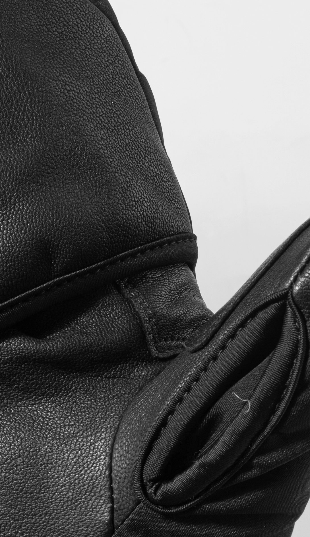 Mitt Cabrio K Evo Wool